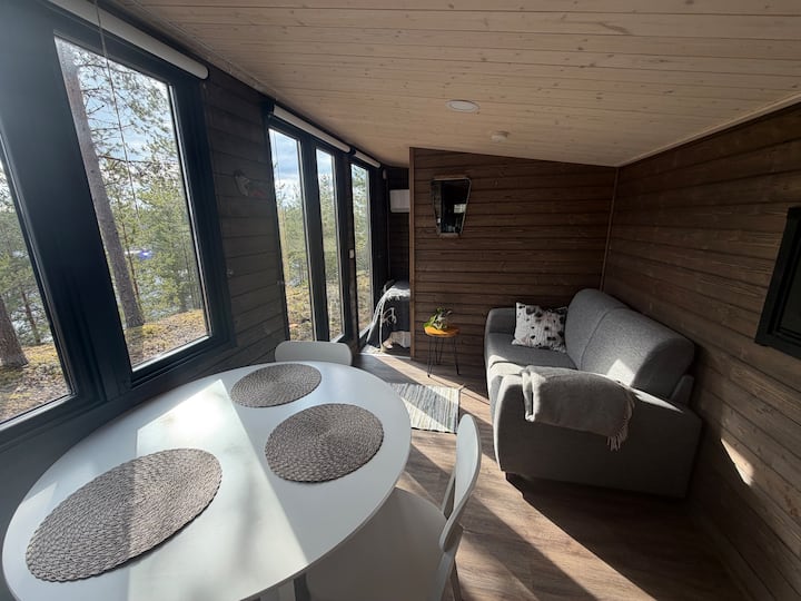 Taiga Lodge|sauna|jokivarsi|mäntymetsä|wi-fi - Rovaniemi