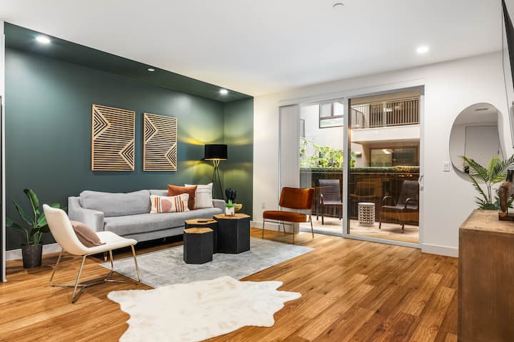 Spacious Home In K-town | Mins To Dtla & Hollywood - Culver City, CA