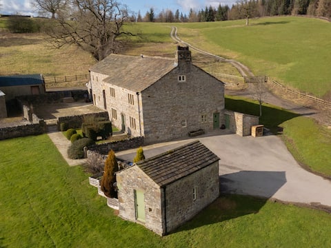 Charming 4-bedroom home at Broughton Sanctuary