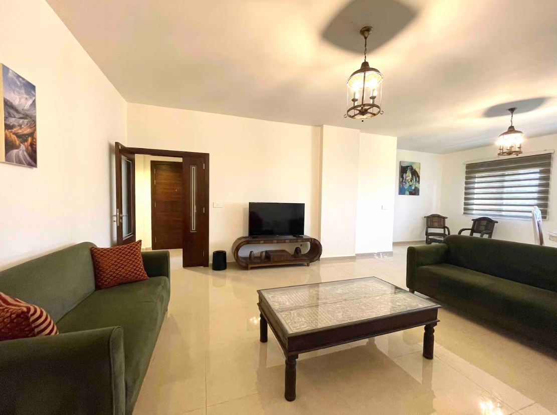 Spacious apart in heart of Byblos — 1 min to beach