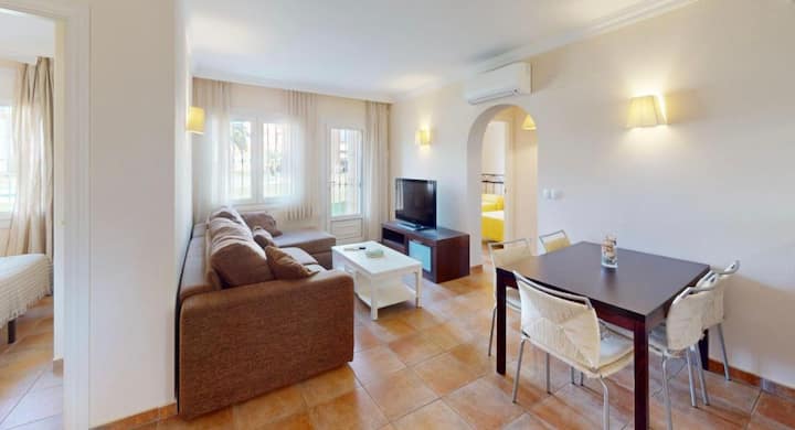 Apartamento Junto Al M.e.t Y La Playa. Wifi. - Oliva