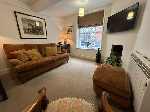 Popular Airbnb listing: Cyril’s cottage ludlow in Ludlow