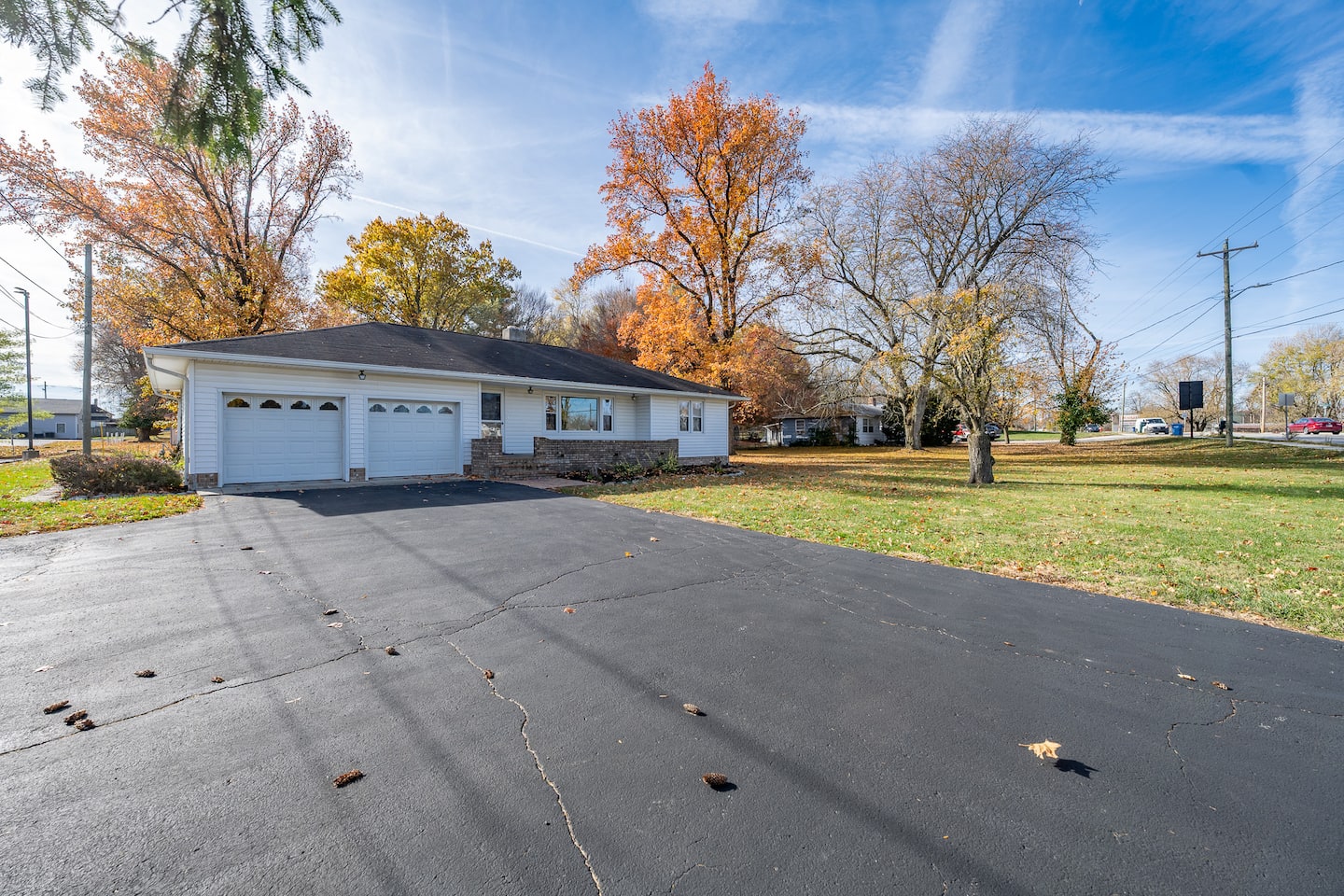 Modern 3BR Home Minutes from Campus & Restaurants