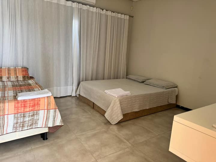Dhomë gjumi 4