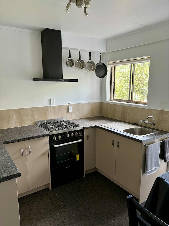 Kiwi Cove, Your Home Away From Home. - Tauranga