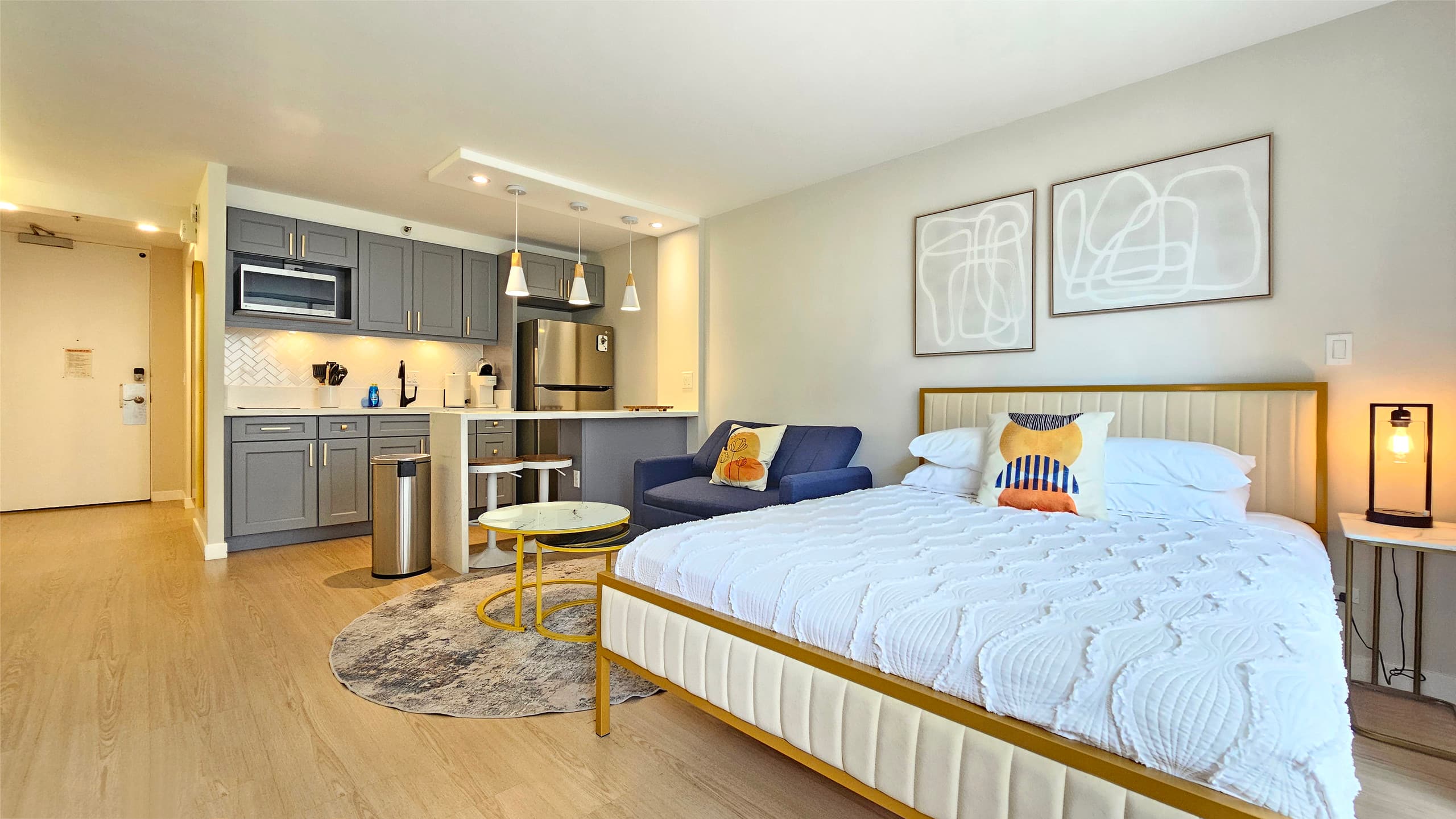 Mint Marine Surf Flat | Kitchen+FREE Parking⁎MS403 - Image 3
