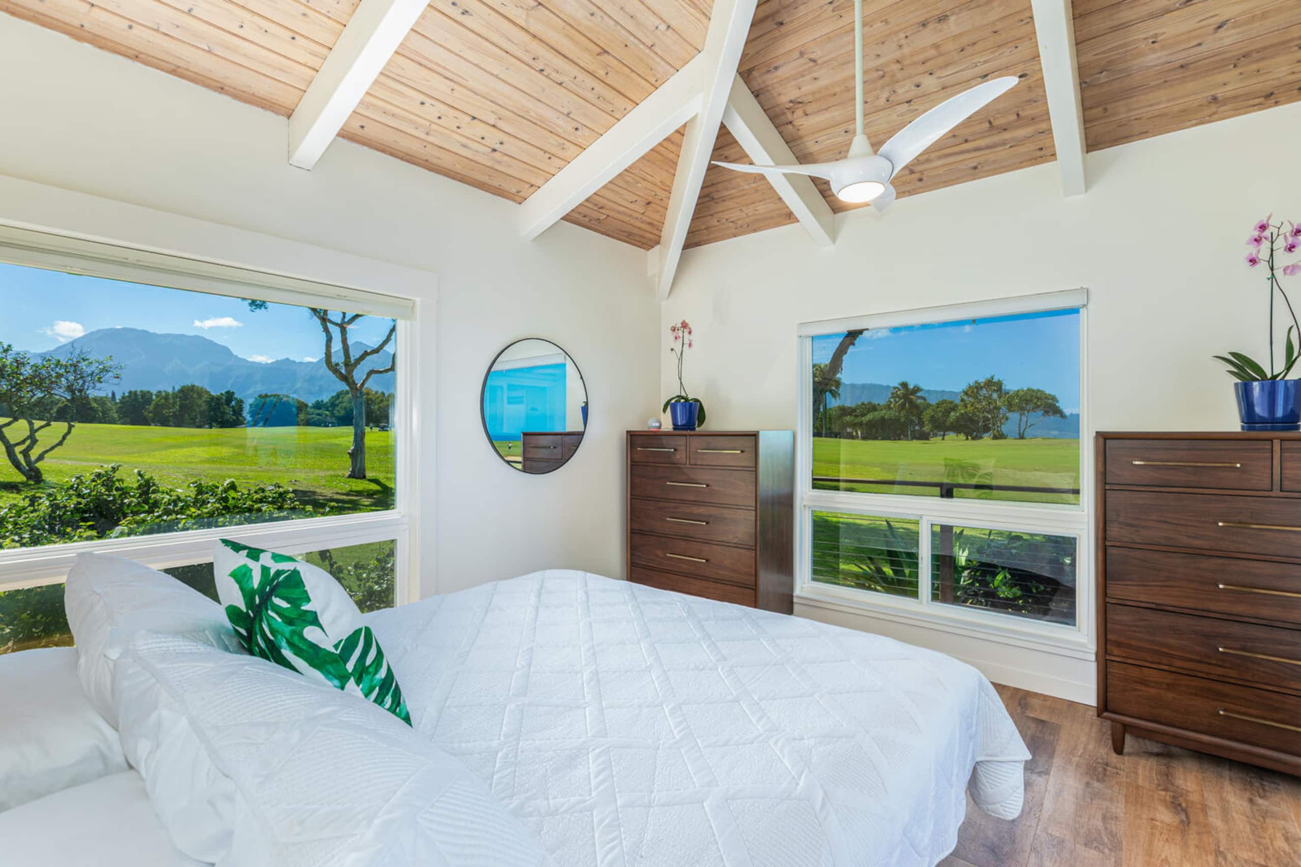 Home in Princeville · ★5.0 · 3 bedrooms · 3 beds · 3 baths - Image 12