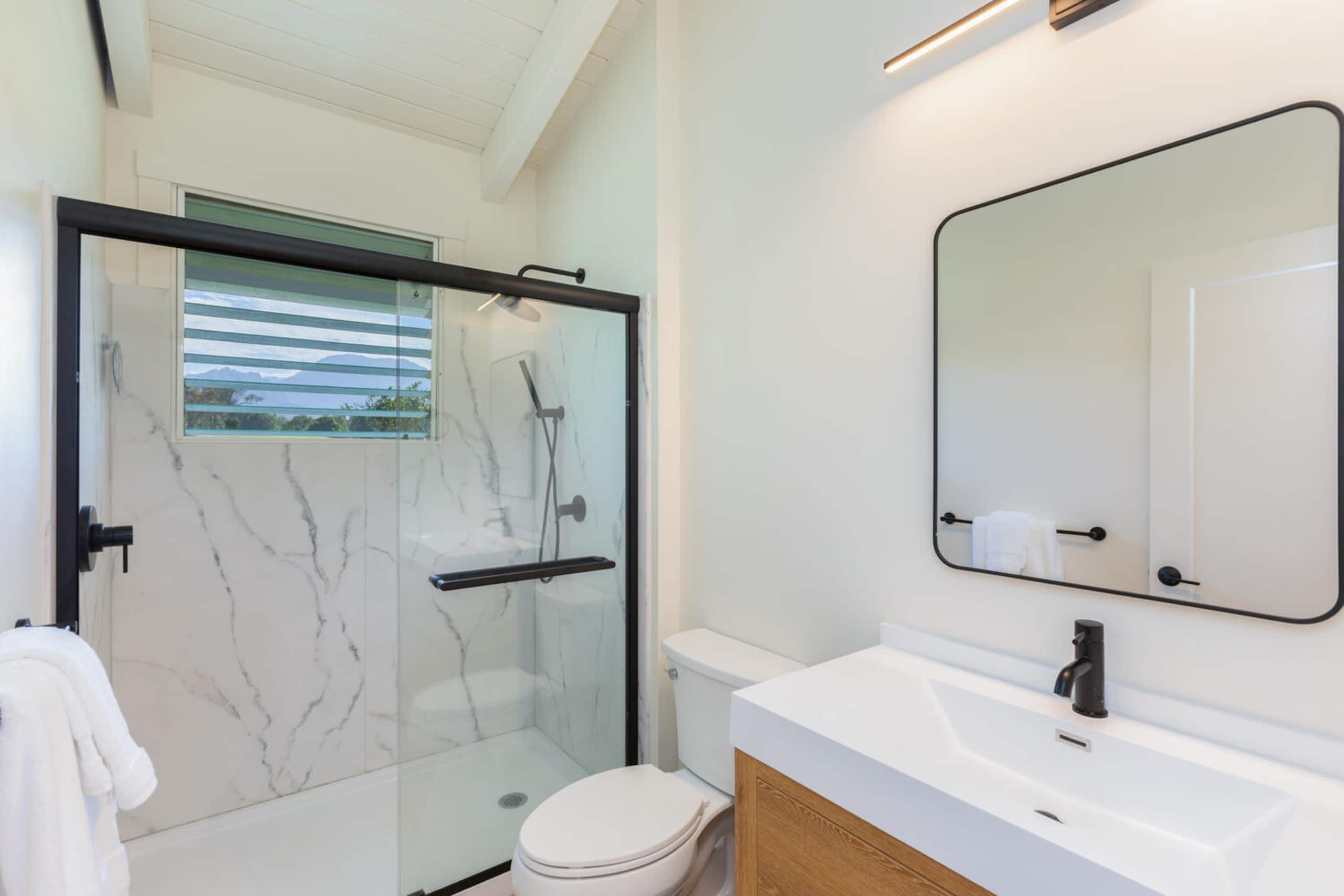 Home in Princeville · ★5.0 · 3 bedrooms · 3 beds · 3 baths - Image 23
