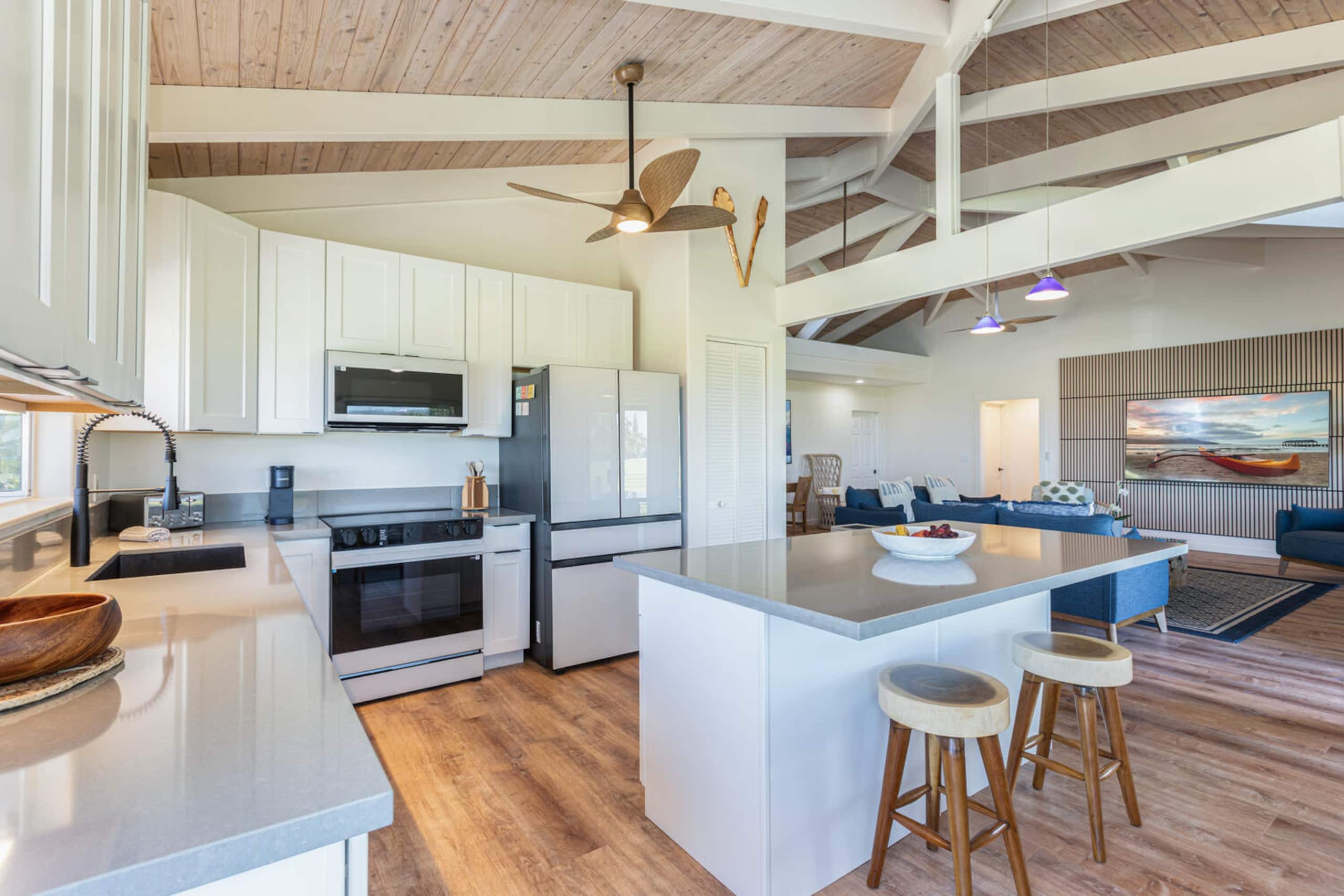 Home in Princeville · ★5.0 · 3 bedrooms · 3 beds · 3 baths - Image 8