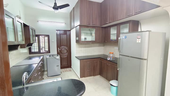 Spacious 3 Bhk In Prime Location - Chennai
