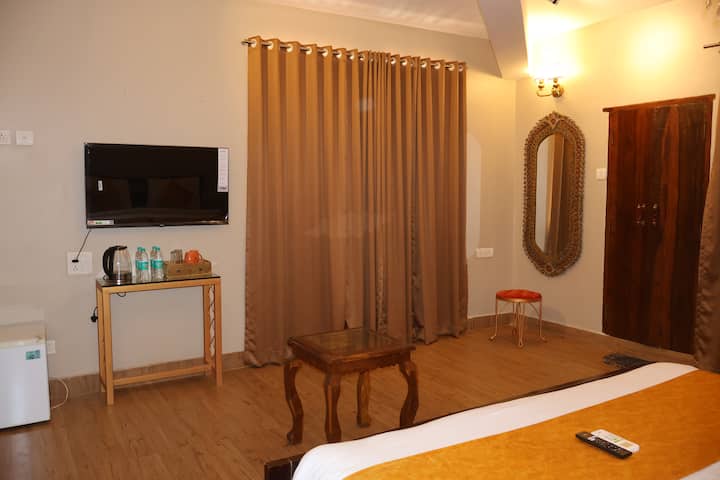 Bedroom 4 image 1