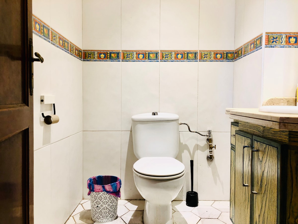 Rental unit in Casablanca  49  1 bedroom  2 beds  1 shared bath - image 4