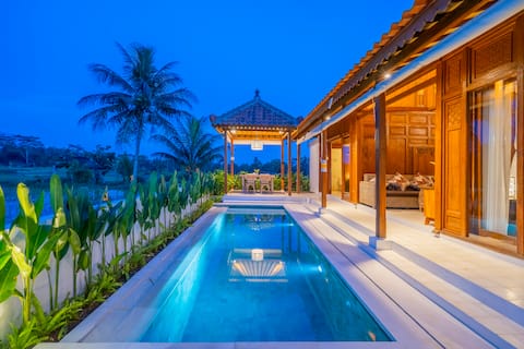 2 BR Villa 2 Bath, Private Pool,  rice field view.