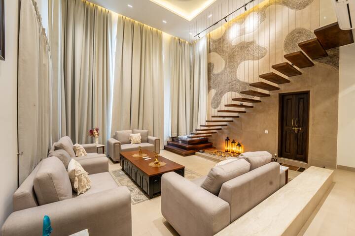 Living room image 10