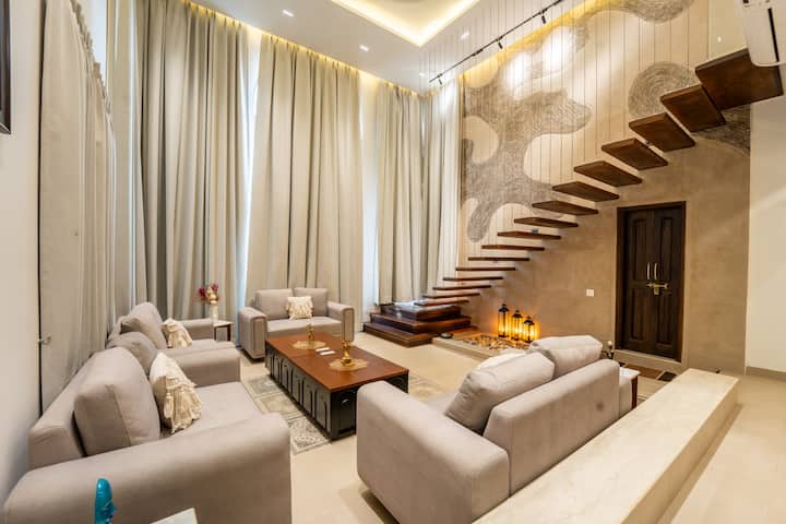 Living room image 4