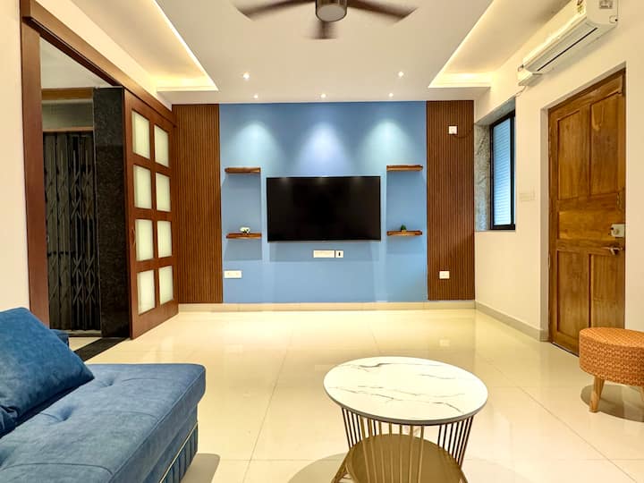 Living room image 2
