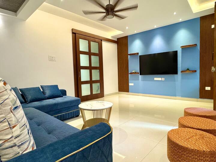 Living room image 4