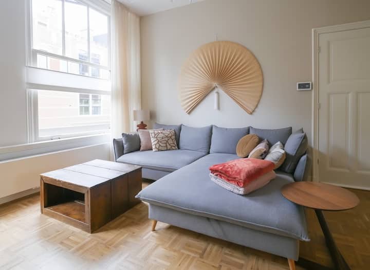 Hosted By Wendy Family House (6) - The Hague