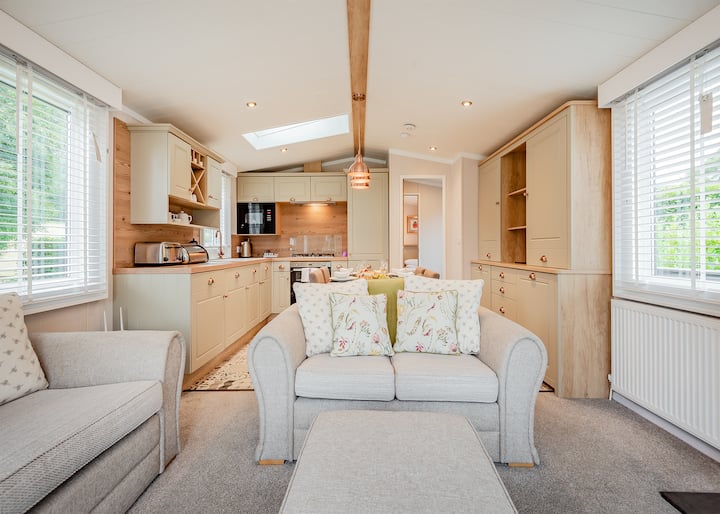 Aran Retreat - Bala