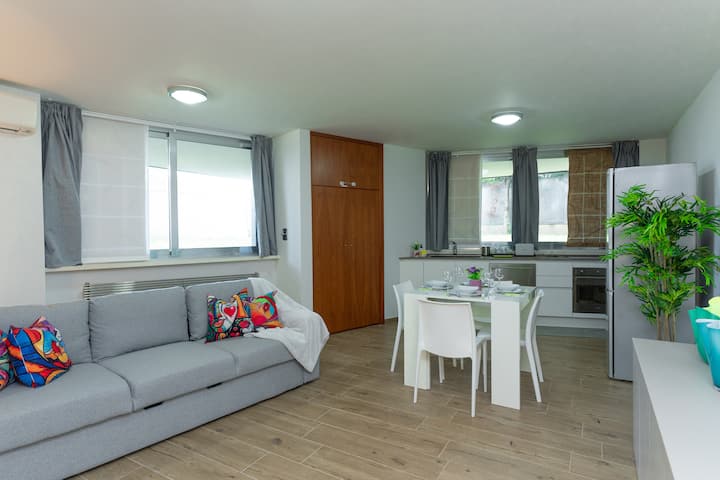 Seafront · Private Parking · Pescara Center - Pescara