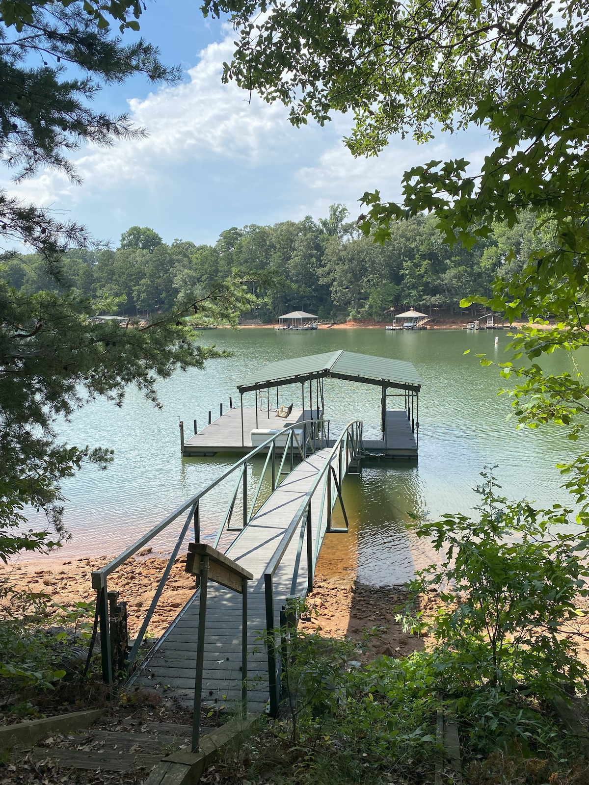 Quiet Waterfront Lake Living! - Houses for Rent in Anderson, South ...