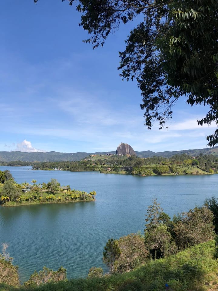 Finca Con Hermosa Vista A La Piedra Del Peñol. - Antioquia