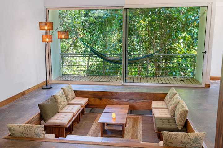 Casa Amplia Con Piscina Rodeada De Selva Tropical - Costa Rica