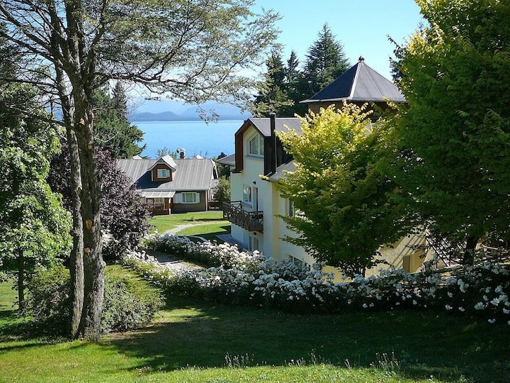 2 Rooms + Breakfast W/ Views & Comfort, Near Huapi - San Carlos de Bariloche