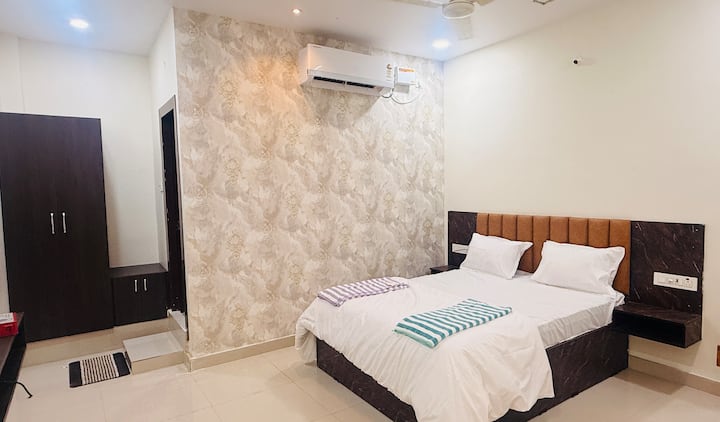 This Property Is Located Very Near To New Bustand - Kurnool