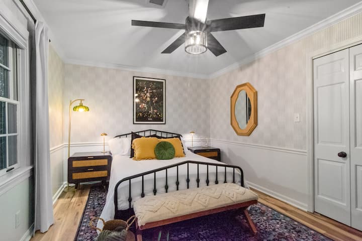 The Garden Dream Suite — A Serene Hideaway for Deep Rest.