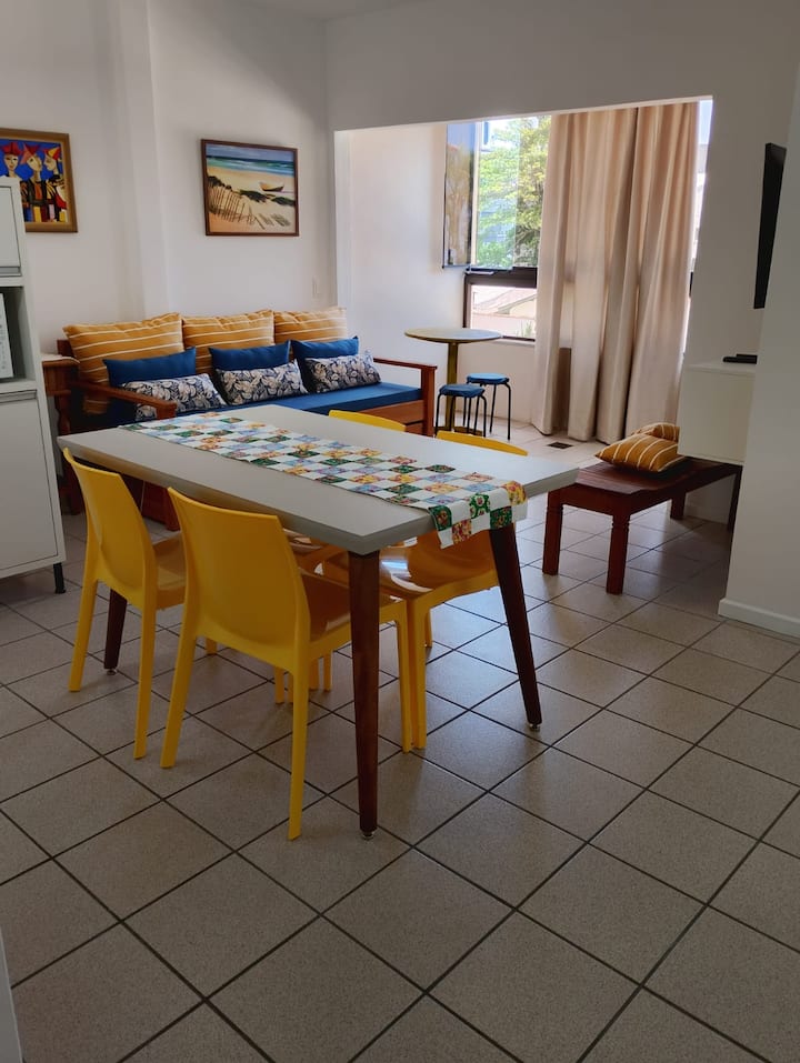 Apartamento No Centrinho De Canasvieiras - Florianópolis