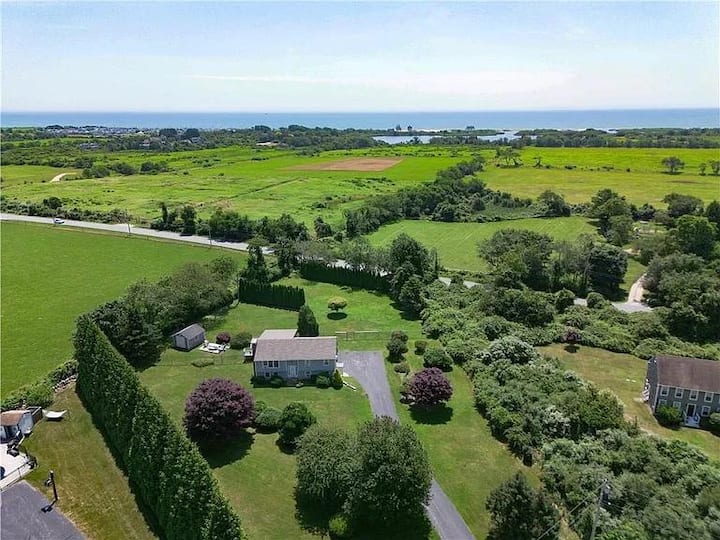 Moonstone Seaside Villa - Narragansett, RI