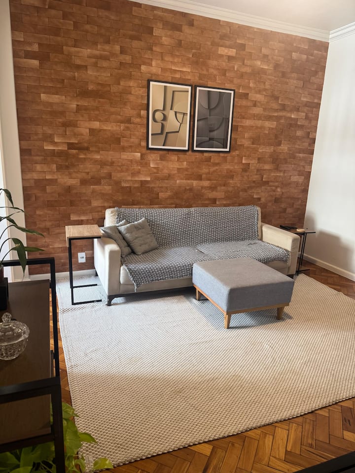 Apartamento 3 Quartos Com Ar - 1 Minuto Da Praia - Rio de Janeiro