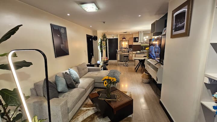 Suite De Lujo En Quito Sector La Carolina - Quito
