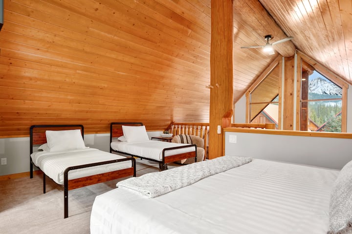 Spacious loft area perfect for families or groups.