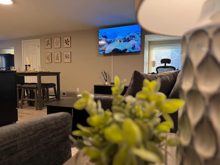 Mosey Down Main Street: Private Downtown Loft - West Lafayette, IN
