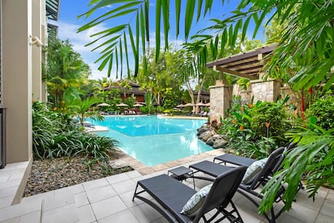 Sensational Swim Out—Resort Living by the Sea