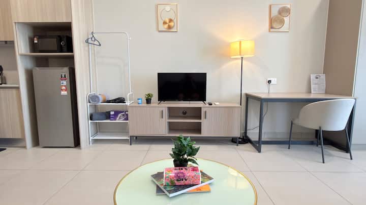 Astrid Studios @ Dorsett Subang - Near Sjmc - Subang Jaya