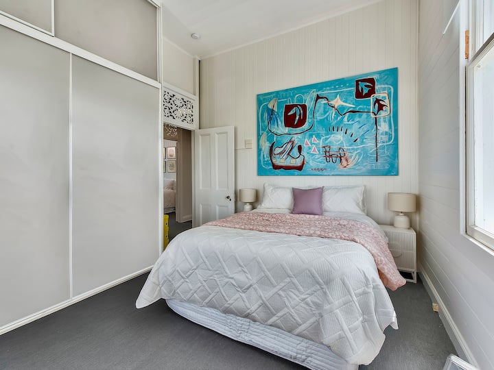 غرفة النوم 2