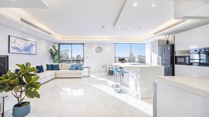 Central Modern Jbr Home Steps From The Beach - 迪拜碼頭
