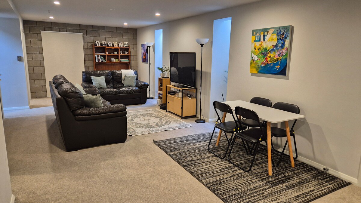 Top performing Airbnb: Spacious Redwoods Retreat | 2BR Lynmore Suite in Lynmore