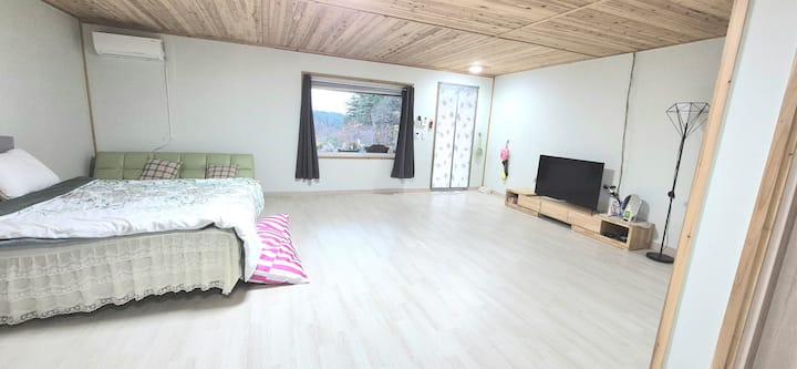 غرفة النوم 2