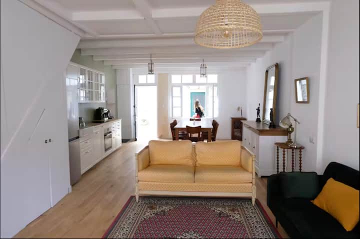 Maison Coquillette, En Plein Coeur De Saint Martin - Loix
