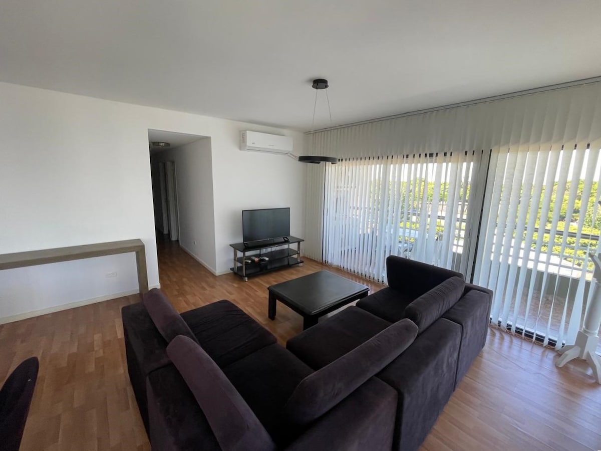 Departamento de 4 ambientes en Puerto Madero