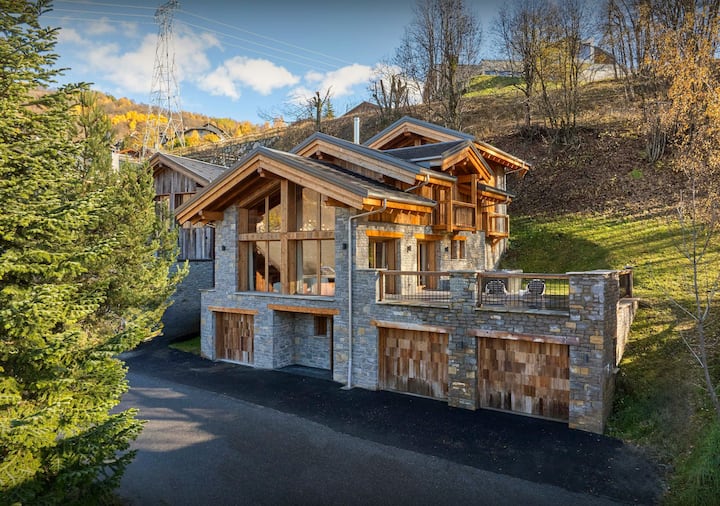 Splendide Chalet Moderne Avec Sauna Et Jacuzzi - Savoie