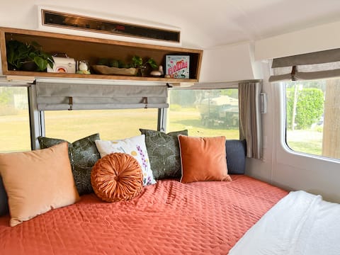 Top performing Airbnb: Lakefront Airstream + Farmstay Near Disney in Clermont