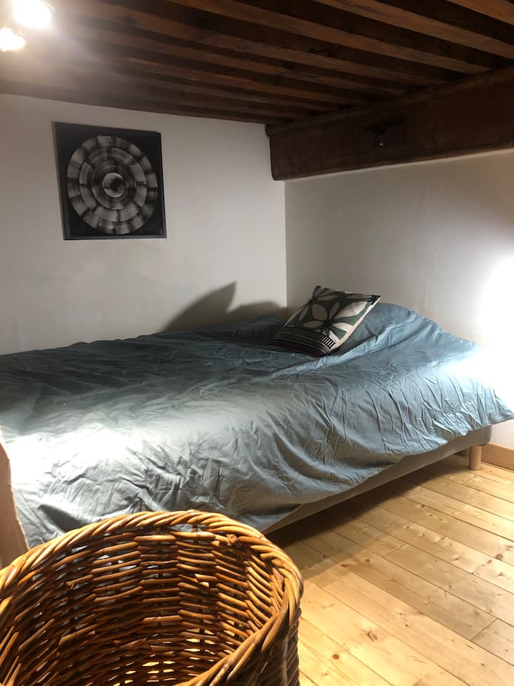 غرفة النوم 2