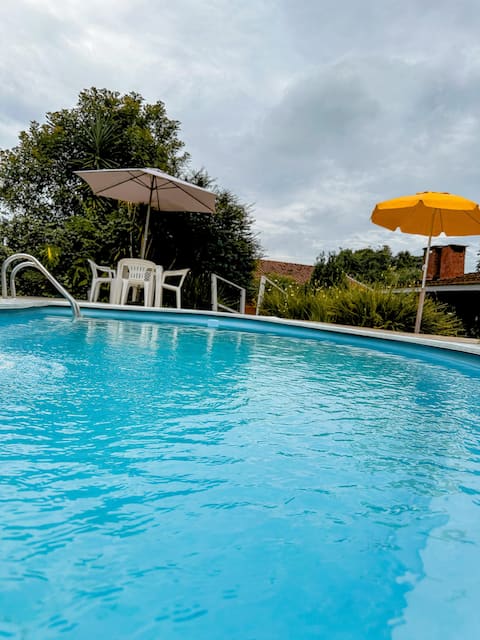 House with pool in Fazenda Rio Grande