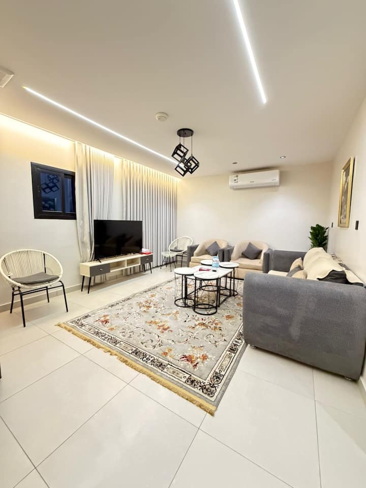 1br Self Check-in Out Seating Next To Metro 17d - Riyadh