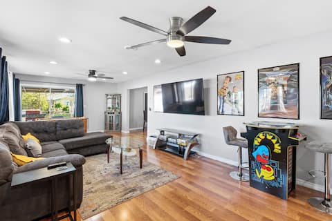 Top performing Airbnb: Your launchpad to the heart of San Antonio in Arena District